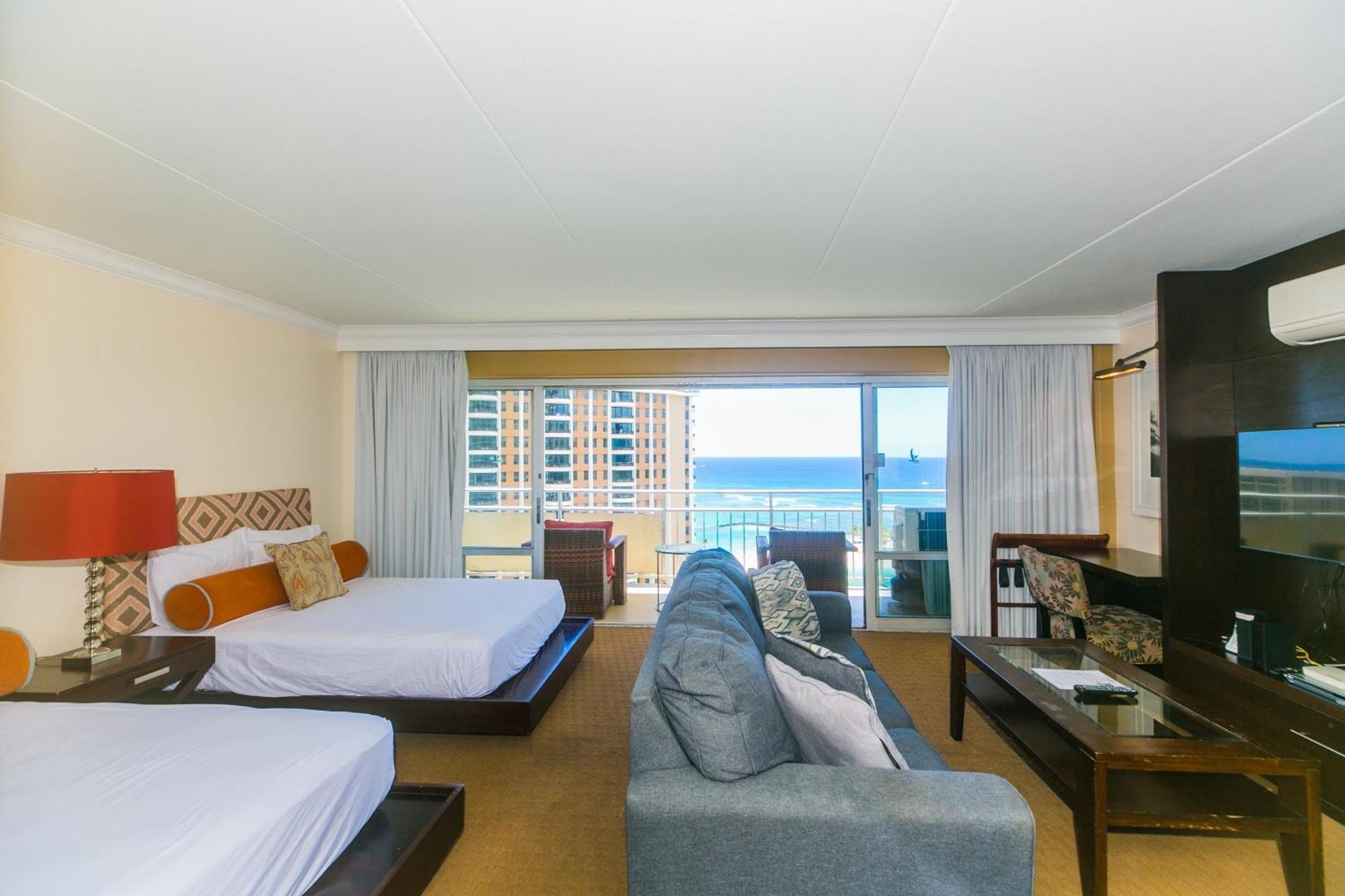 Ilikai Tower One Bedroom Lagoon View Waikiki Condos With Lanai & Free Wifi Гонолулу Номер фото